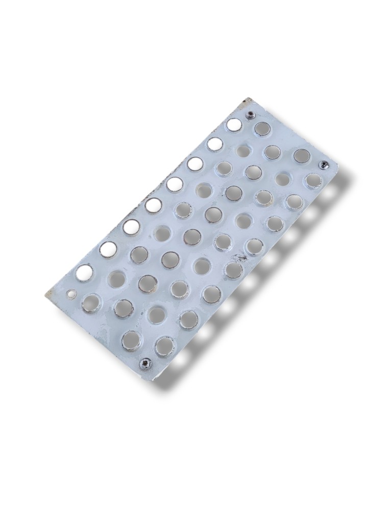 Chapa Pisante Estribo Mb Axor 2