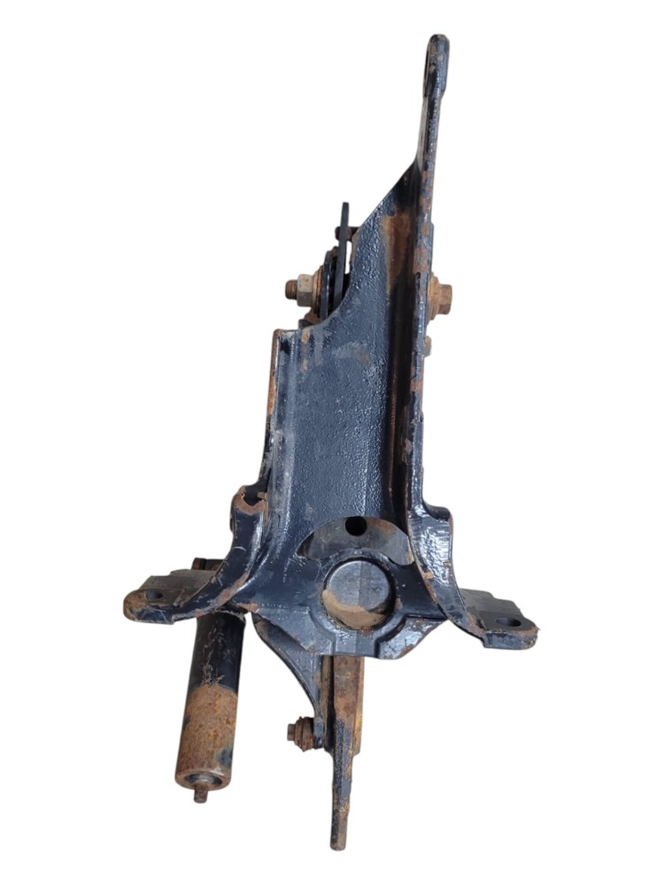 Suporte Suspensão Cabine Volvo Dianteiro Direito 21561552 4