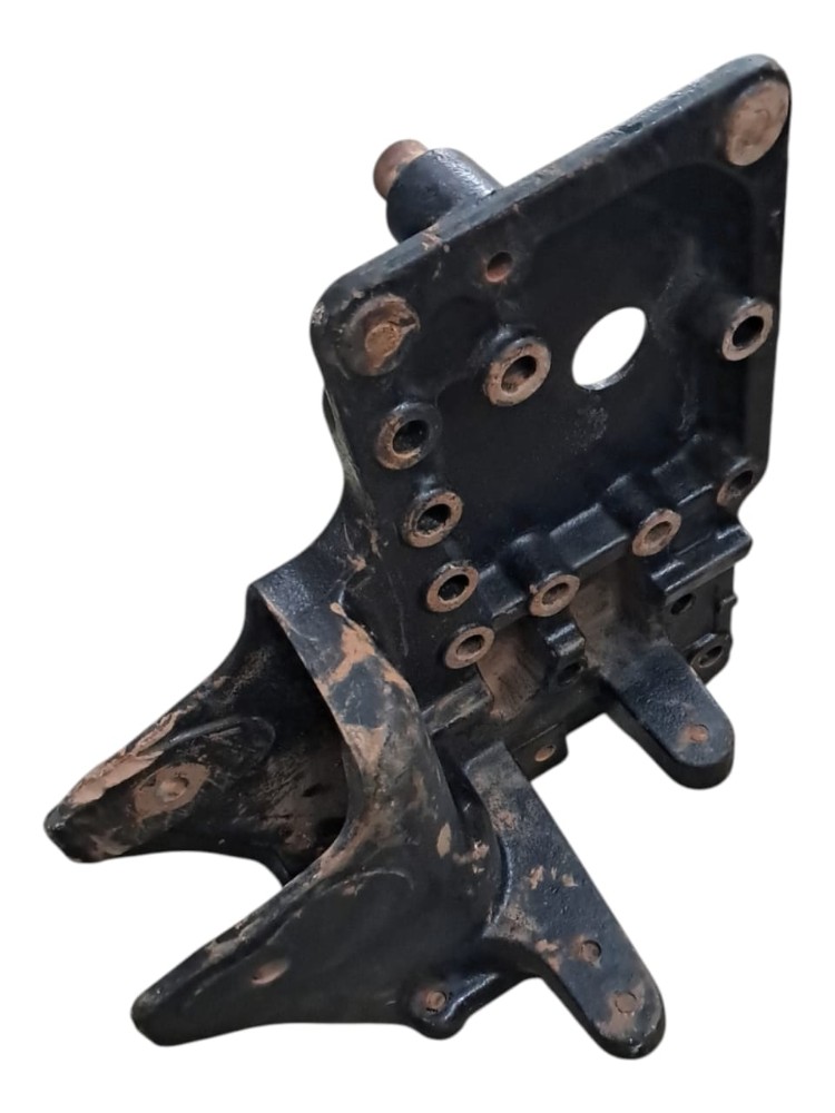 Suporte Travessa Suspensao  Mola Volvo VM 3