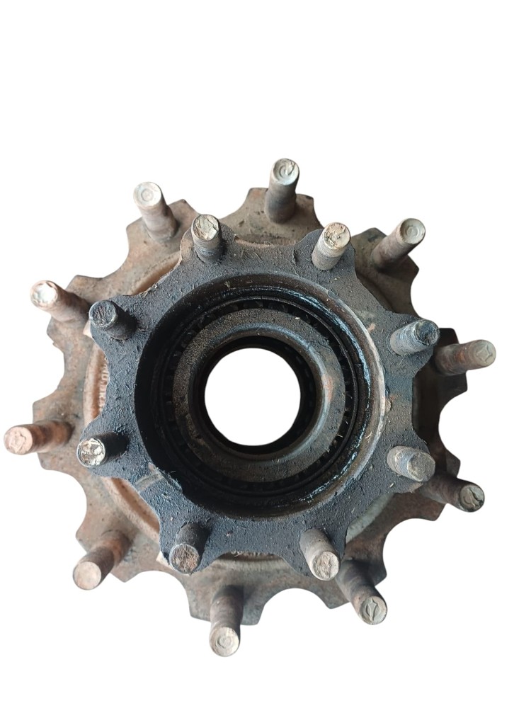 Cubo Roda Tracao Volvo VM 260 1