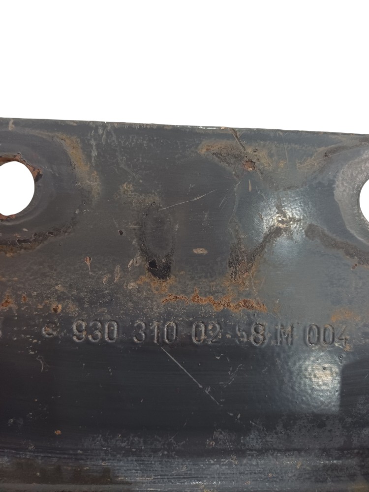 Suporte Console Inferior Mb Axor 6