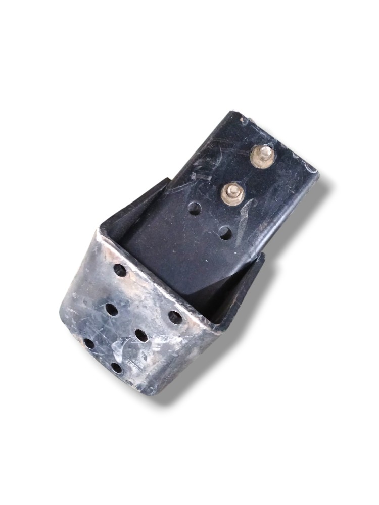 Suporte Coxim Dianteiro Direito Vw Constellation 1