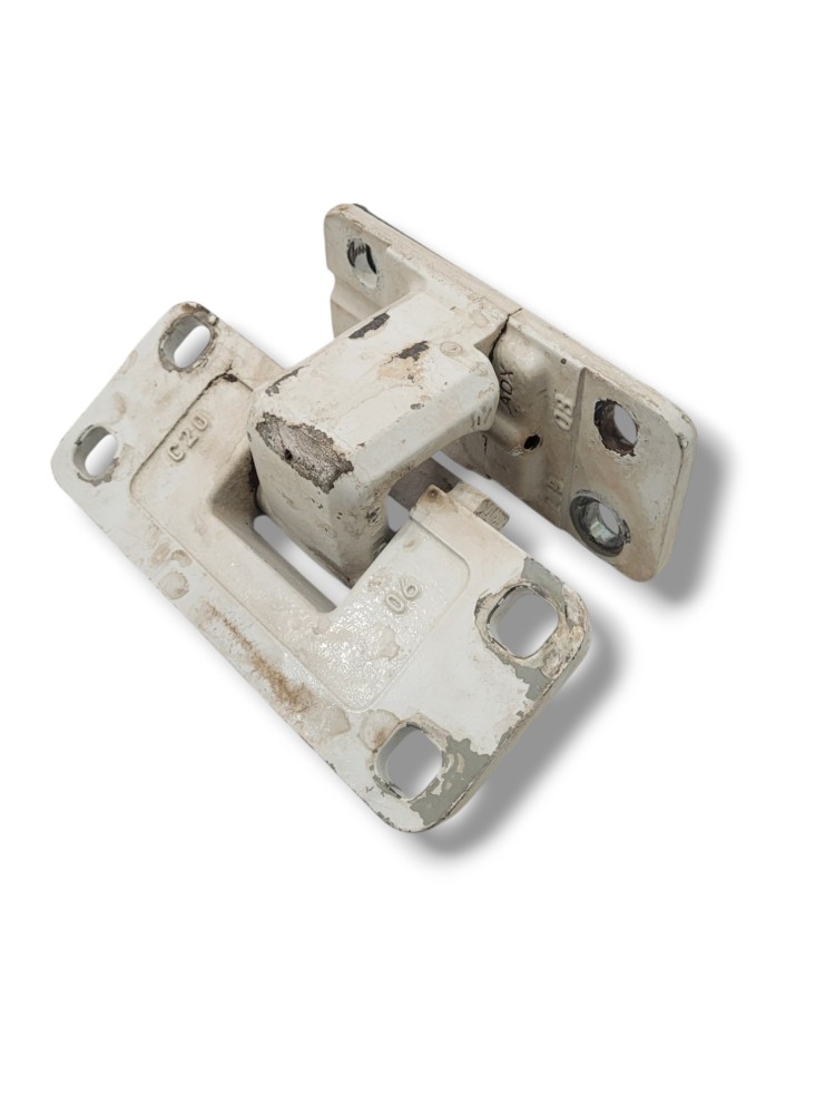 Dobradiça Porta Vw Constellation 30.280 2019 2020 VO22 3