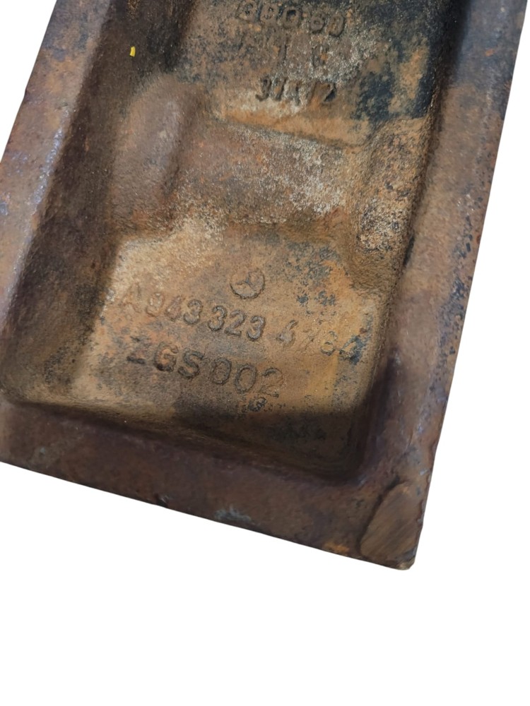 Suporte Barra Estabilizadora Amortecedor Mb Direita 3