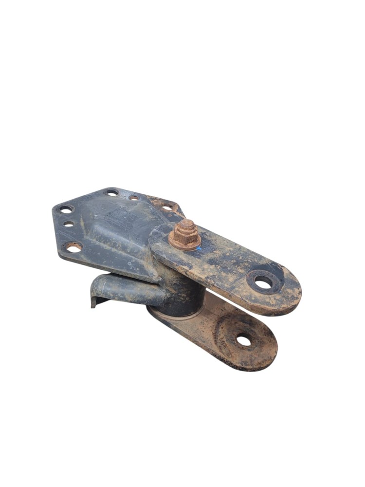 Suporte Feixe Mola Ford Cargo 2