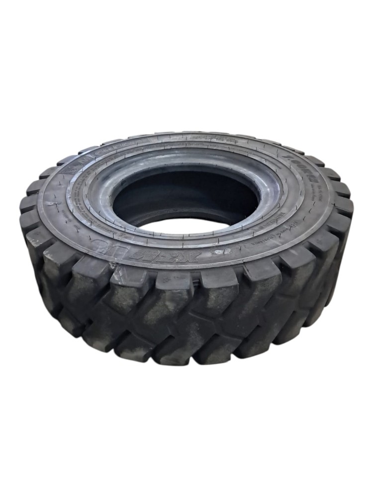 Pneu Michelin 700×12 Semi Novo 3