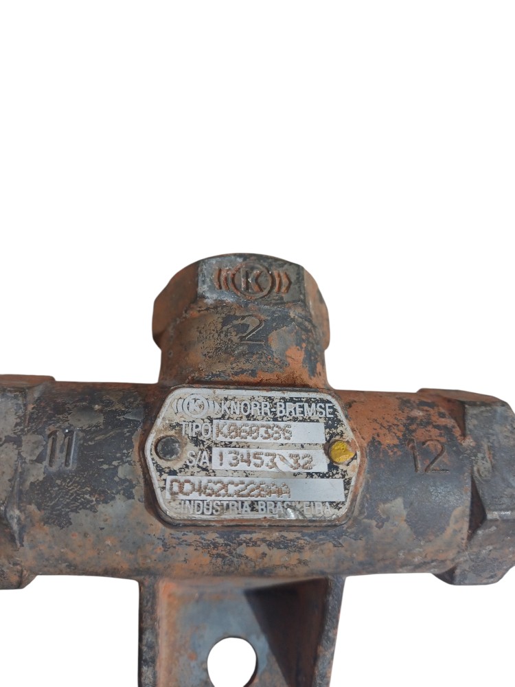 Duas Vias Invertida Ford Cargo 2842 6
