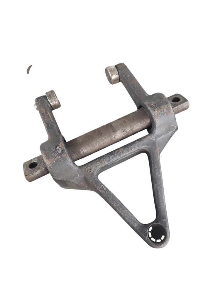 Garfo Embreagem Mb Axor 2