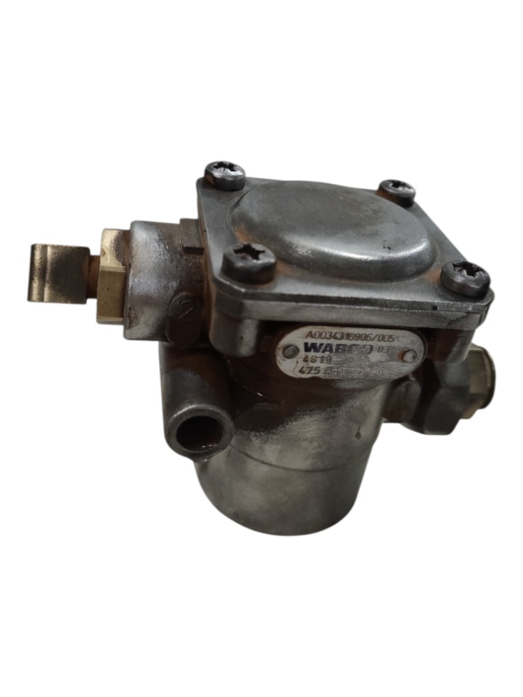 Valvula Limitadora Pressao Mb Accelo 1017 2023 VN188 4