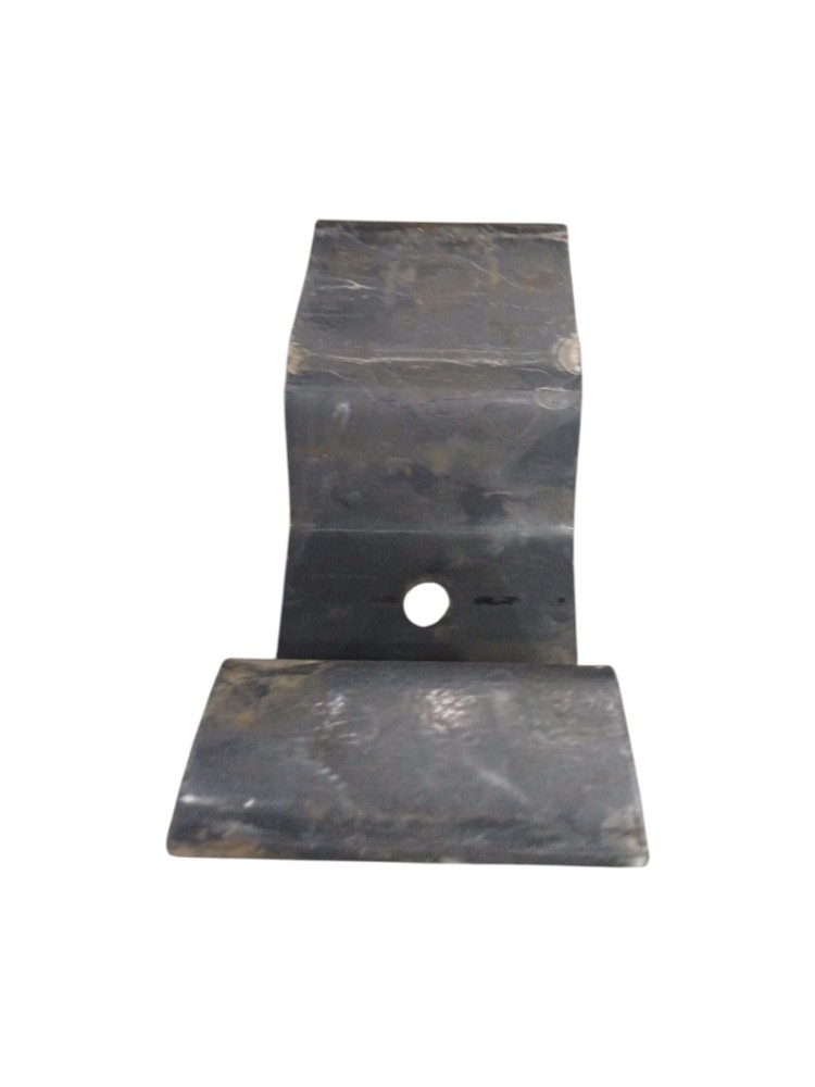 Abraçadeira Suporte Paralama Mb Axor 1933 2019 2020 VO52
