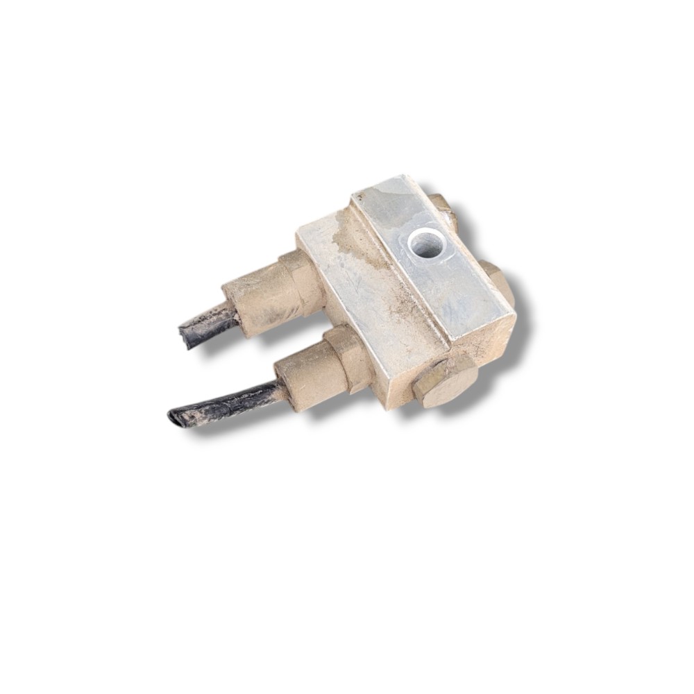 Caixa Válvula Pressão Ar Cabine Volvo 20375789