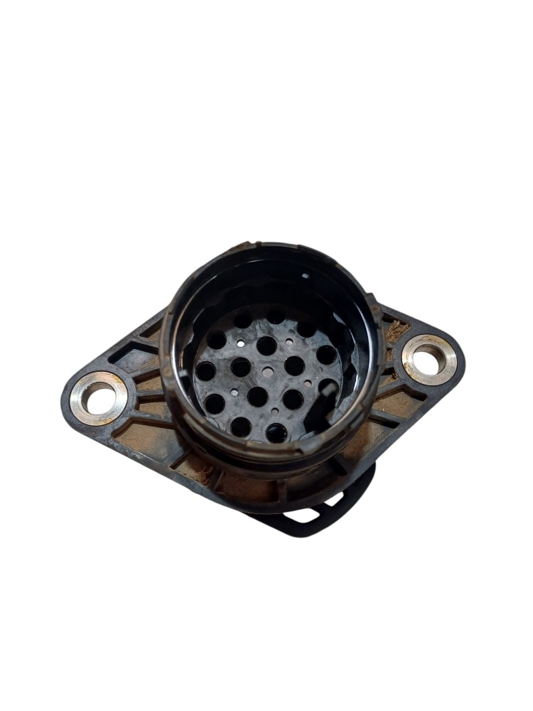 Soquete 15 Pinos Volvo Fh 540 2020 6