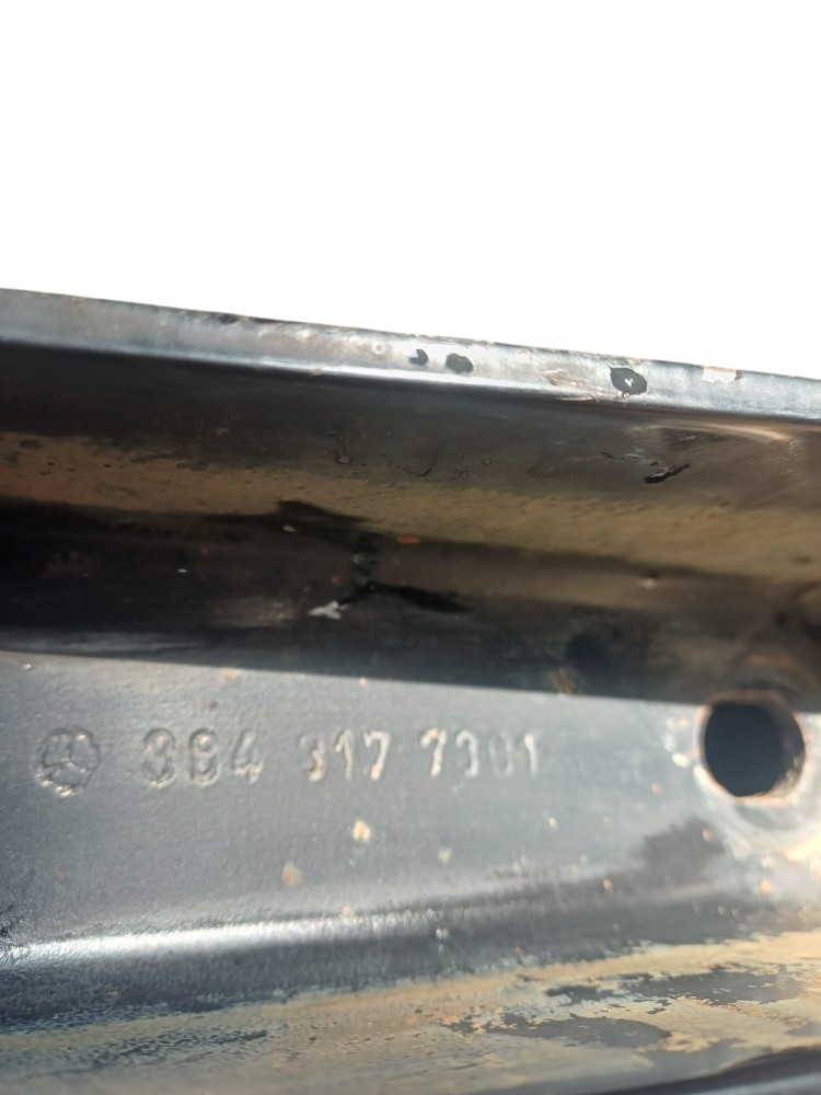 Suporte Cabine Mb 1620 1996 A 2011 7
