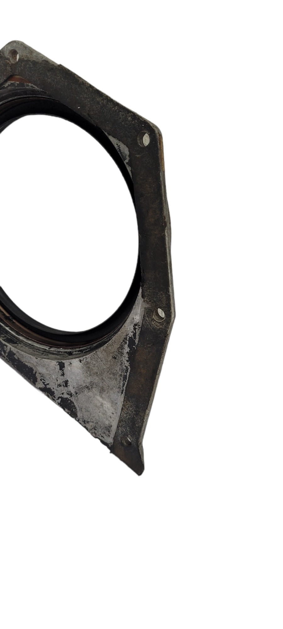 Tampa Traseira Retentor Motor Cummins F4000  3936895 2