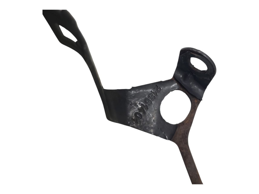 Suporte Fixacao Volvo 21861401 2