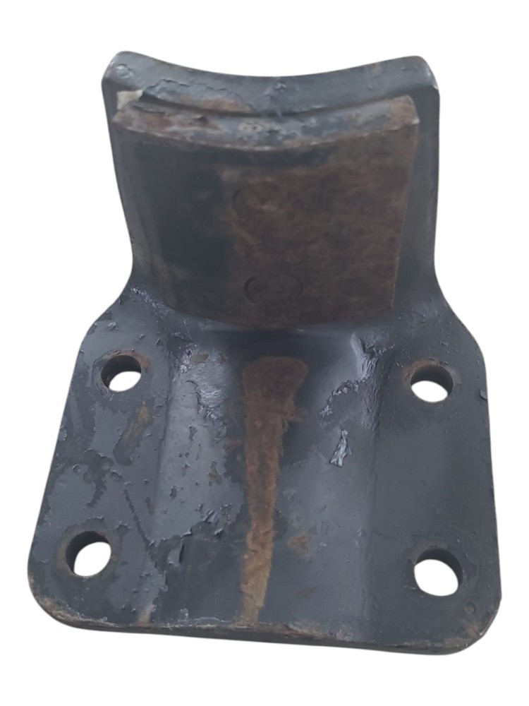 Suporte Batente Feixe Mola Traseiro Iveco Tector 1