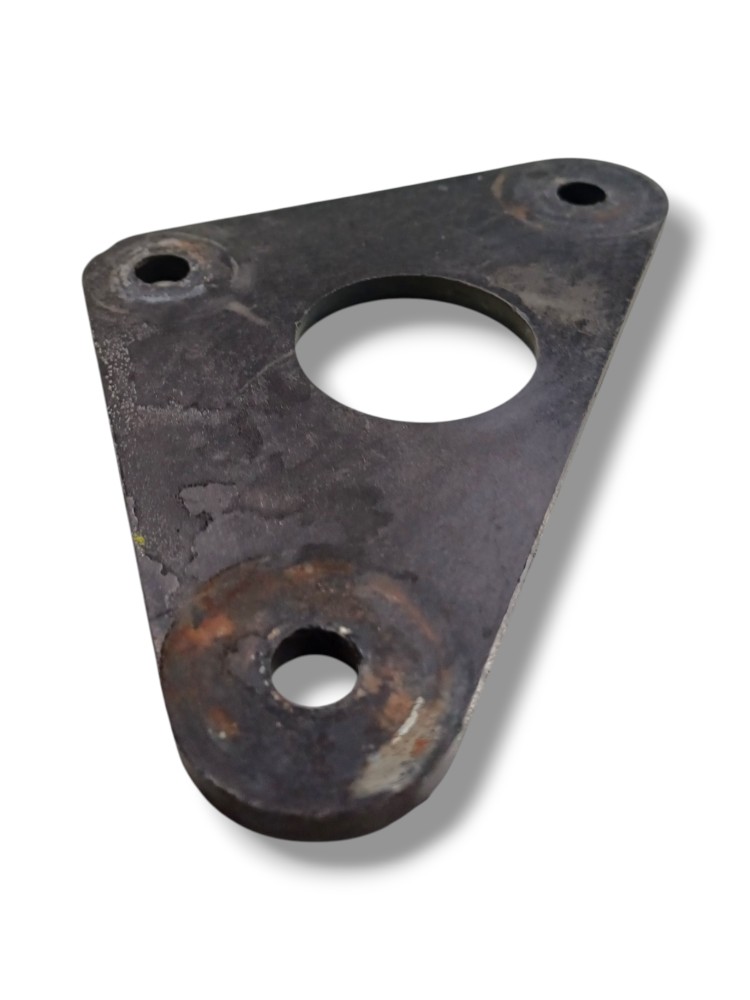 Distanciador Grade Dianteira Iveco Tector 2