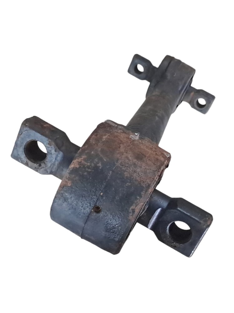 Braco Tirante Traseiro  Iveco 4