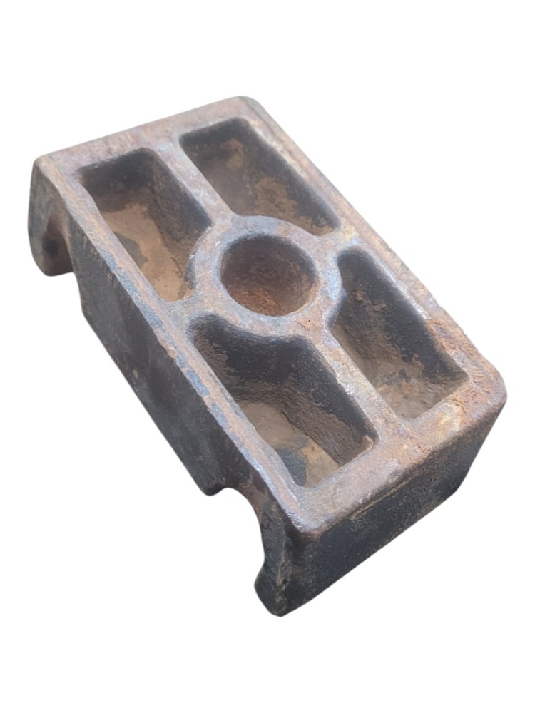 Espacador Grampo Mola Dianteiro Ford Cargo 5031 2000 A 2005 5