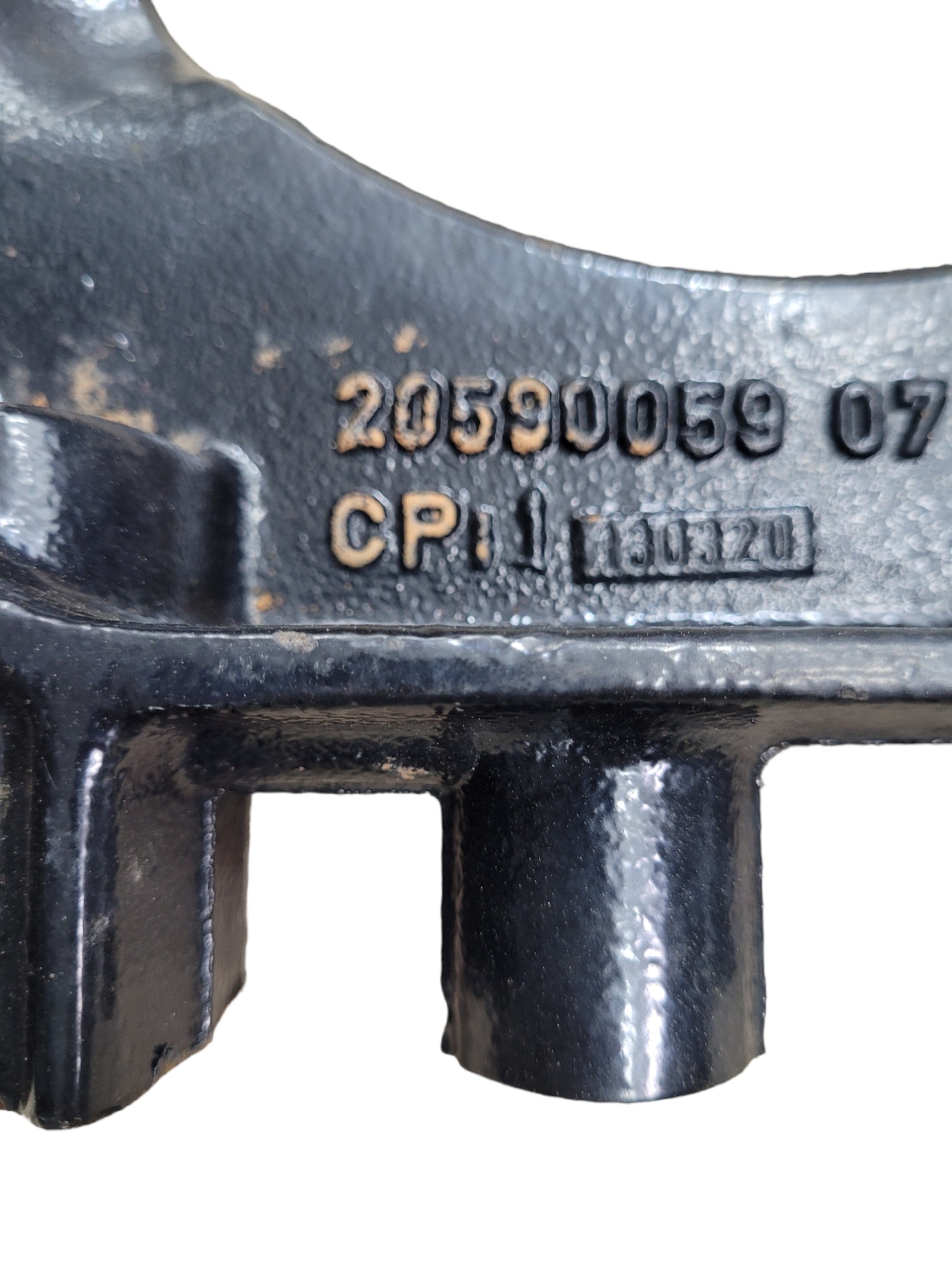 Suporte Tanque Arla Esquerdo Volvo 20590059 5