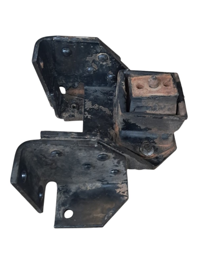 Suporte Coxim Motor Direito Vw 8150 2005 a 2011 3