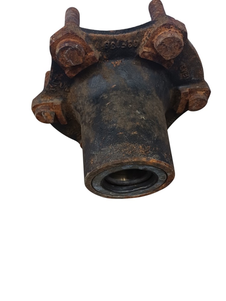 Cubo Roda Dianteiro Vw 8120 2012 6