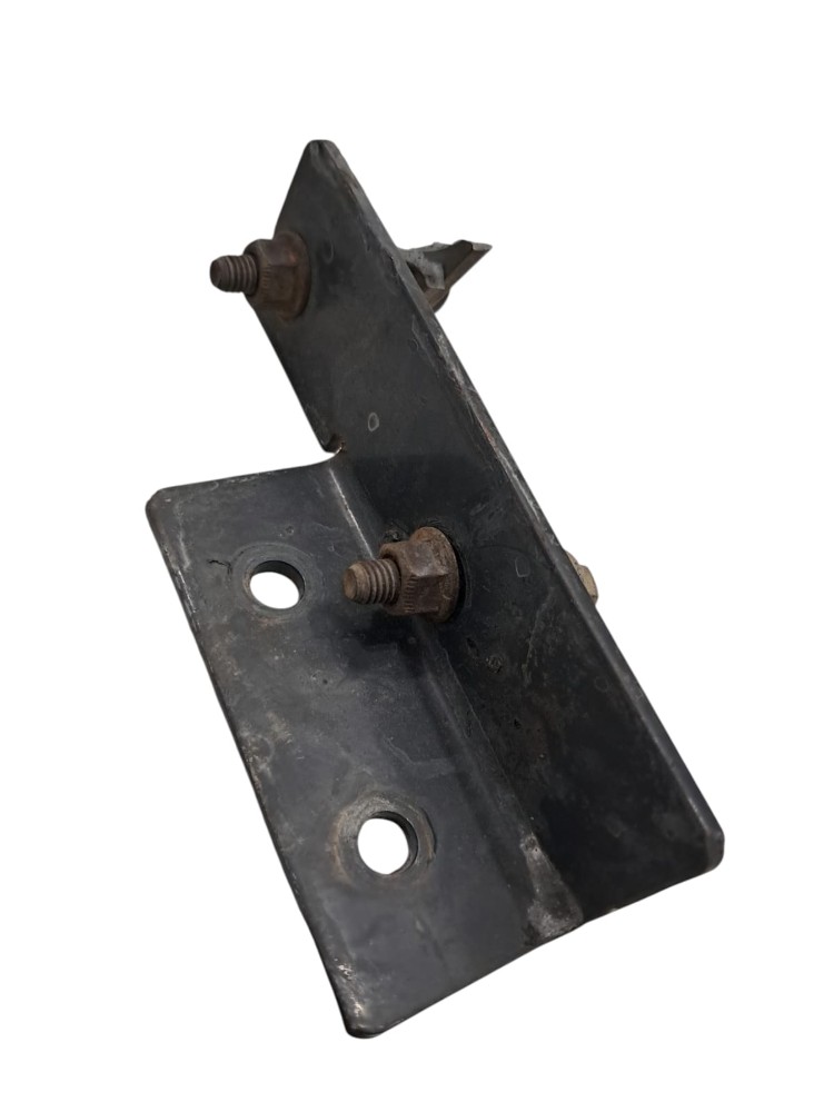 Suporte Valvula Controle Freio Roda 2