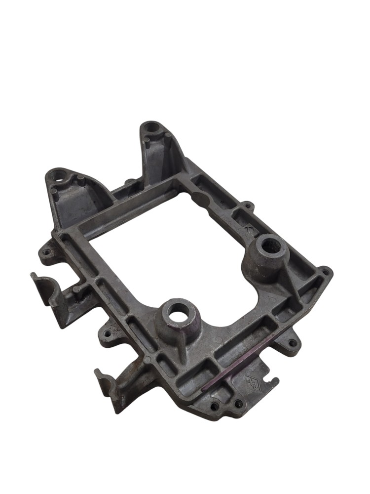Suporte Unidade Controle Motor Man Tgx 4