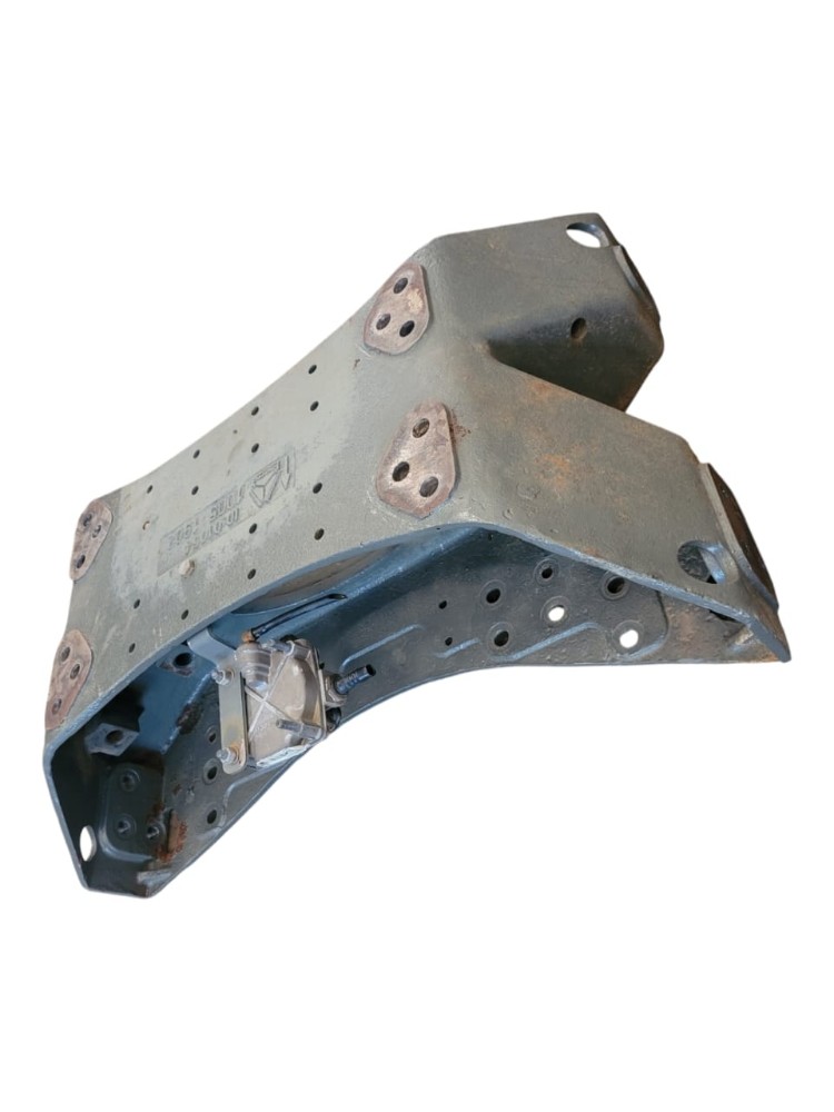 Viga Transversal Chassi Sinotruck Howo 2