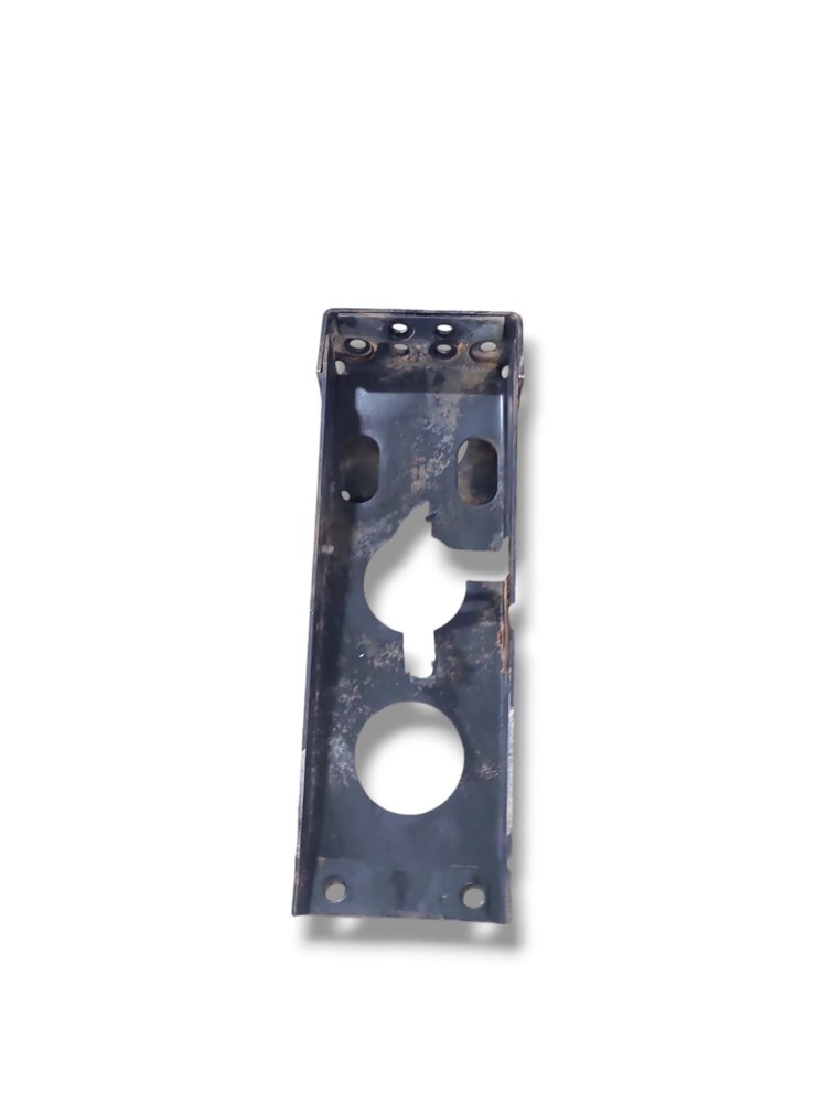 Suporte Parachoque Dianteiro Vw 8150 2004 A148 1