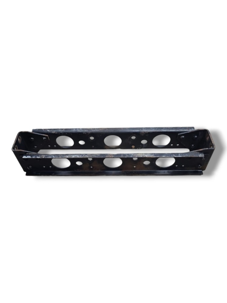 Travessa Chassi MB Axor 2035 1