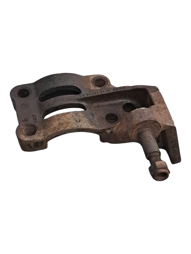 Suporte Inferior Barra Estabilizadora Traseira Esquerda Ford 3
