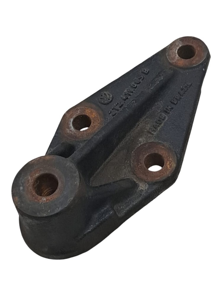 Suporte Mola Dianteira Vw Constellation 1