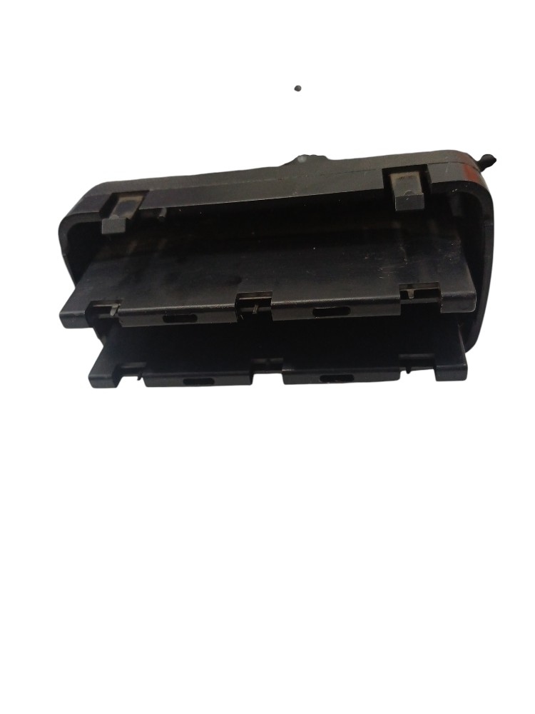 Tampa Painel Mb Axor 5