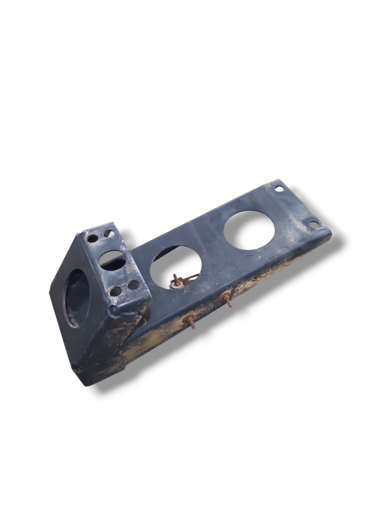 Suporte Parachoque Dianteiro Vw 8150 2004 A148 2