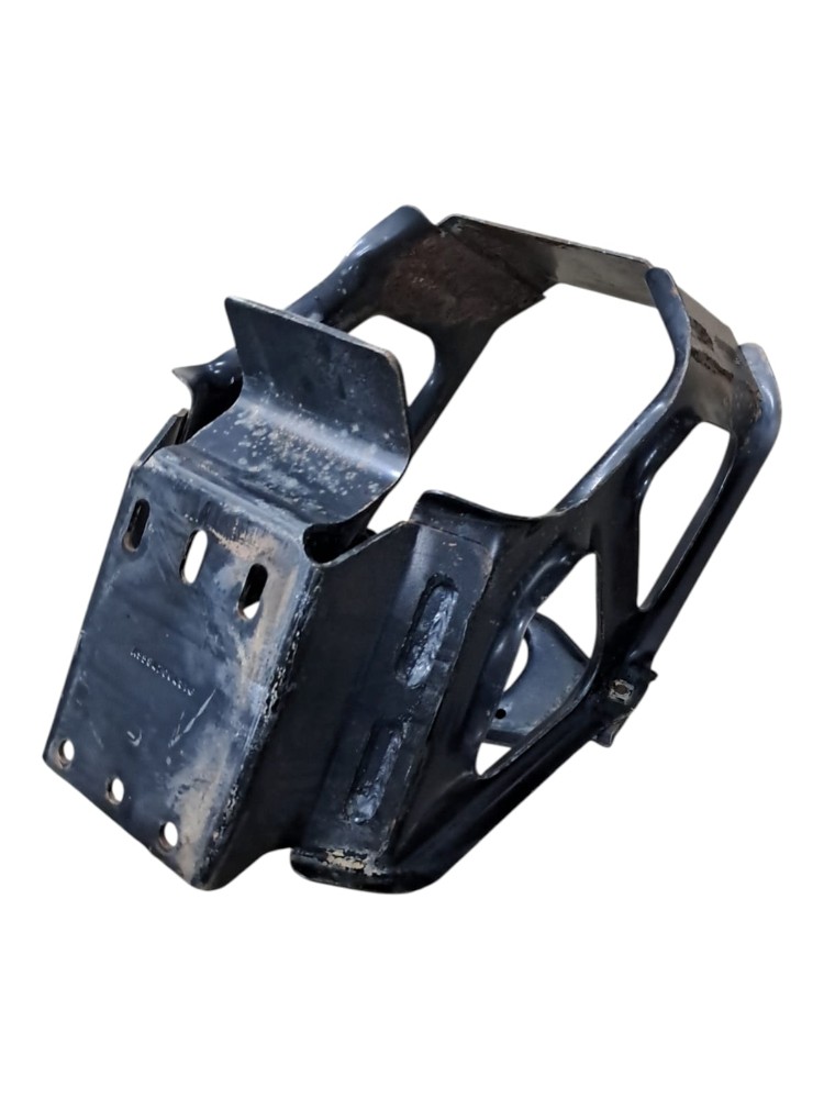 Suporte Fixacao Tanque Arla Mercedes-Benz 6
