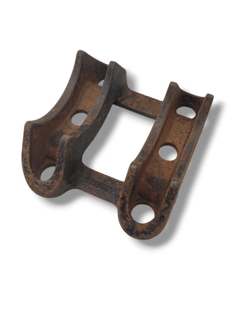 Suporte Grampo Feixe Mola Traseiro F4000 2000 A 2010 3