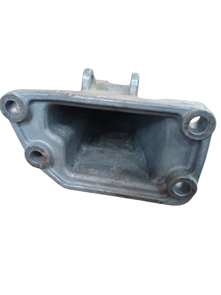 Suporte Coxim Motor Pajero Tr4 2.0 Esquerdo 7