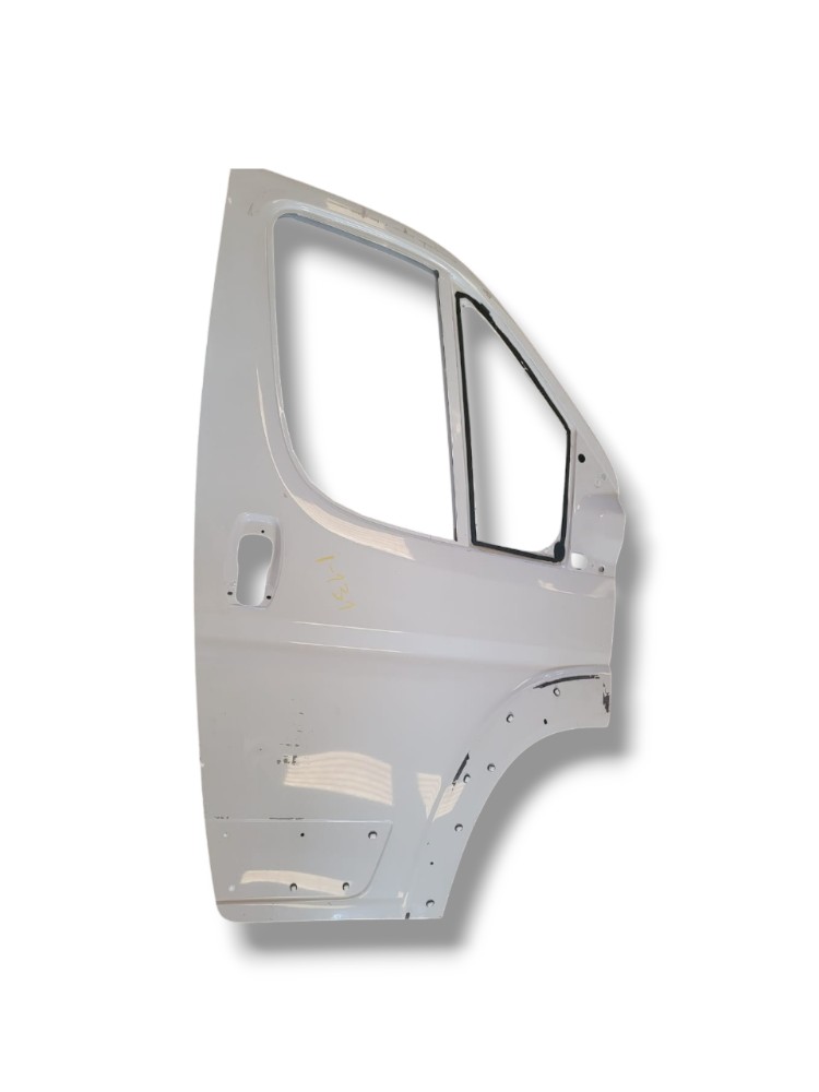 Porta Direita Fiat Ducato Maxicargo 2024 A 2025 Vi135