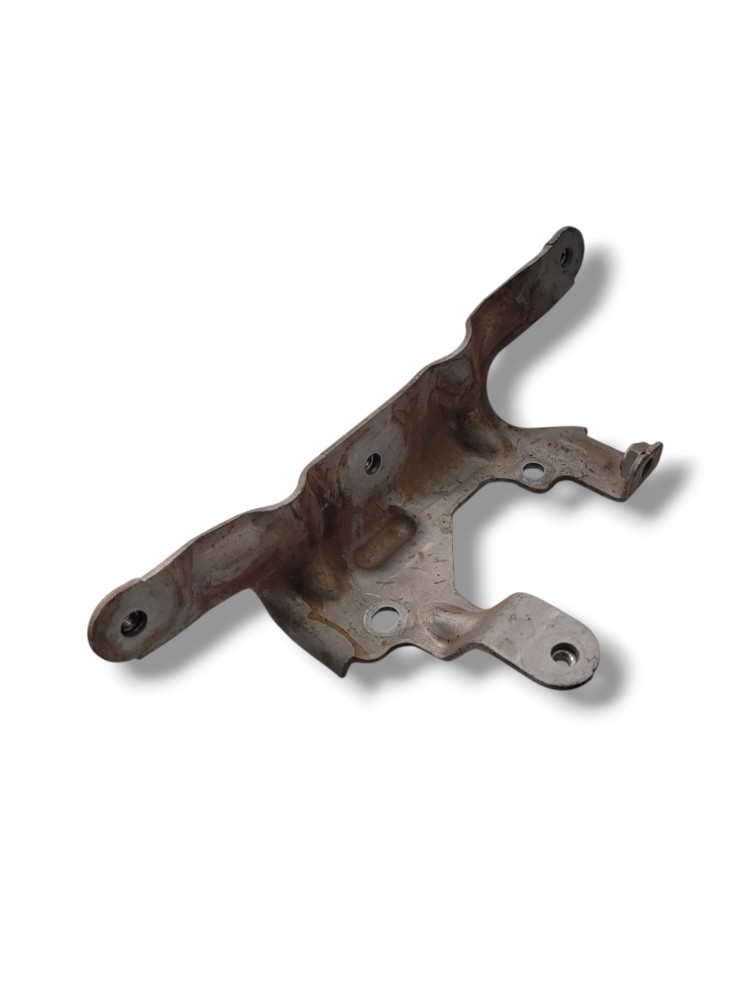 Suporte Escapamento Renault Master 2013