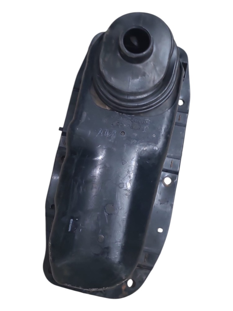 Coifa Moldura Alavanca Marcha Toyota Hikux I109