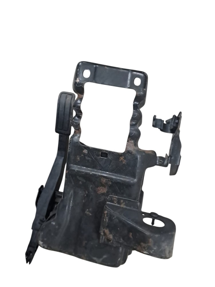 Suporte Pedaleira Vw Polo Classic 1995 A 1999