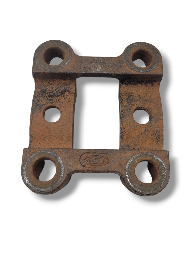 Suporte Grampo Feixe Mola Traseiro F4000 2000 A 2010