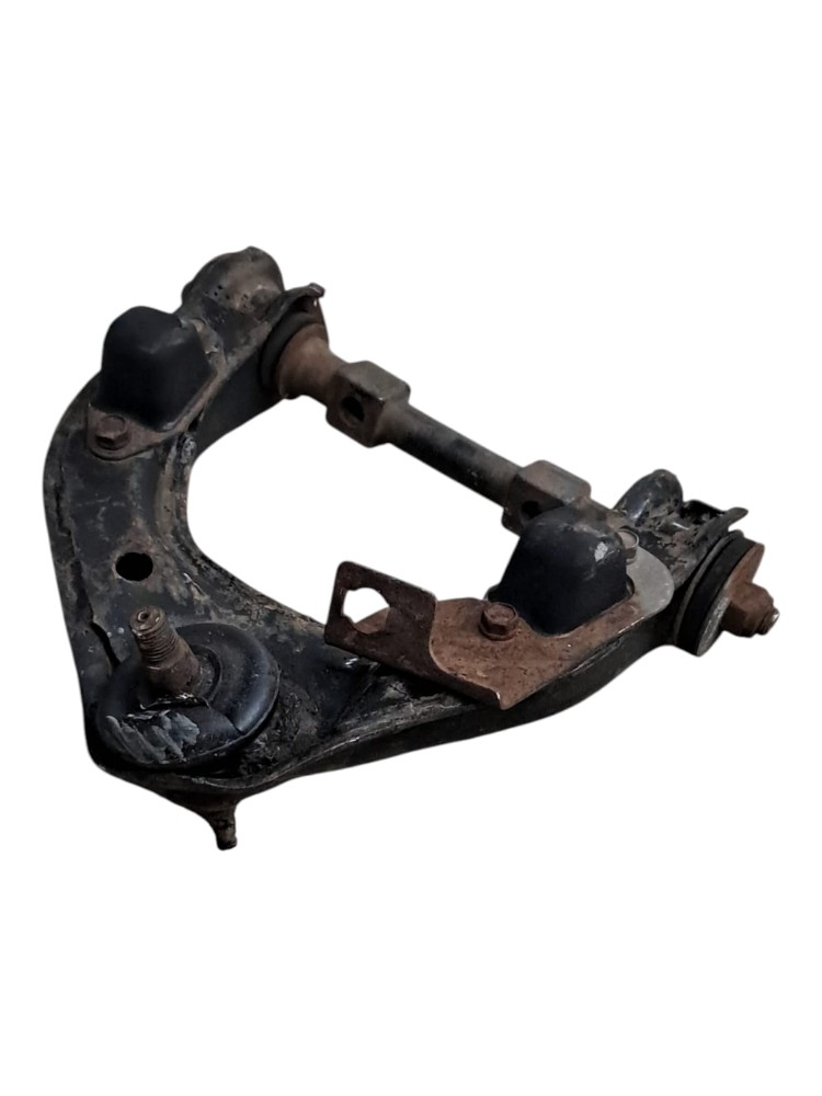 Bandeja Superior Dianteiro Direito Mitsubishi L200 1995