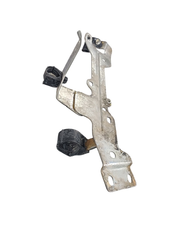 Suporte chicote Fiat toro 2023