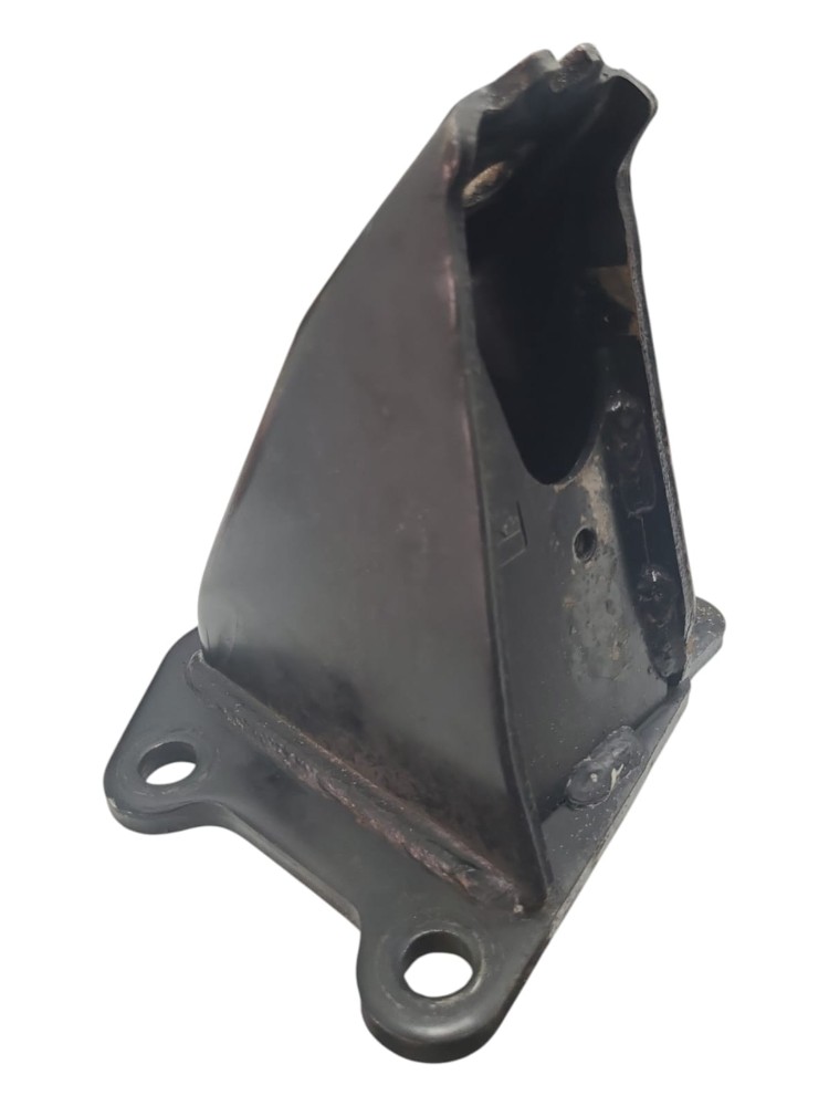 Suporte Esquerdo Nissan Frontier 2.5 2021