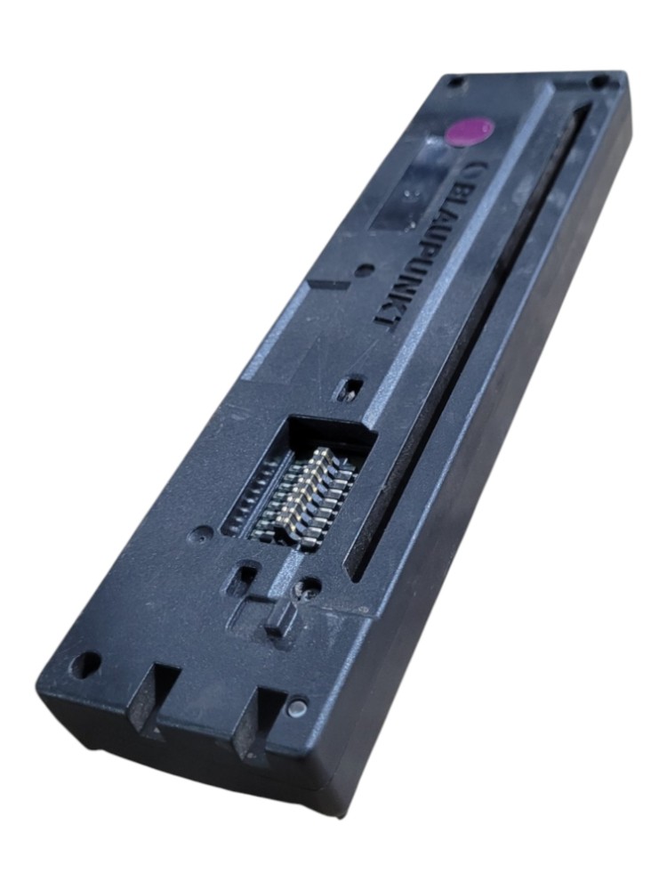 Acabamento Som Automotivo Blaupunkt Bermuda MP36