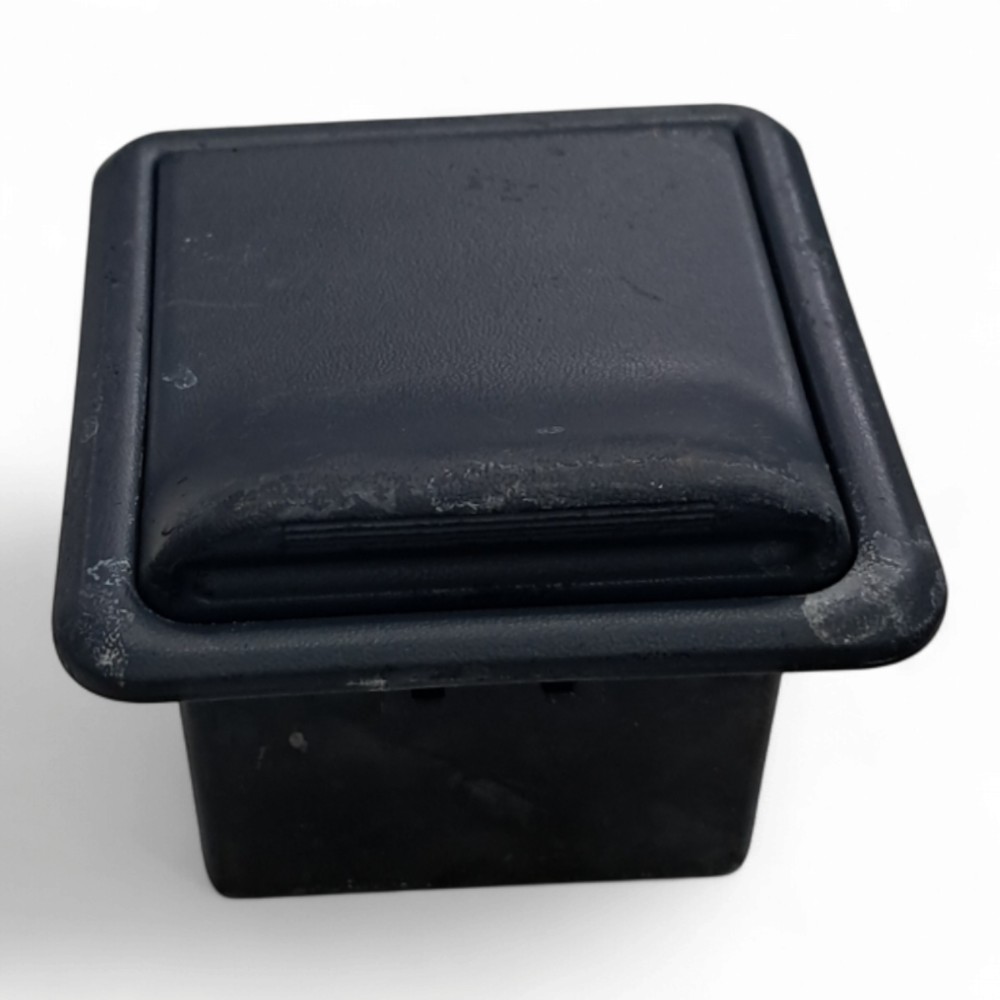 Cinzeiro Console Central Mitsubishi Montero