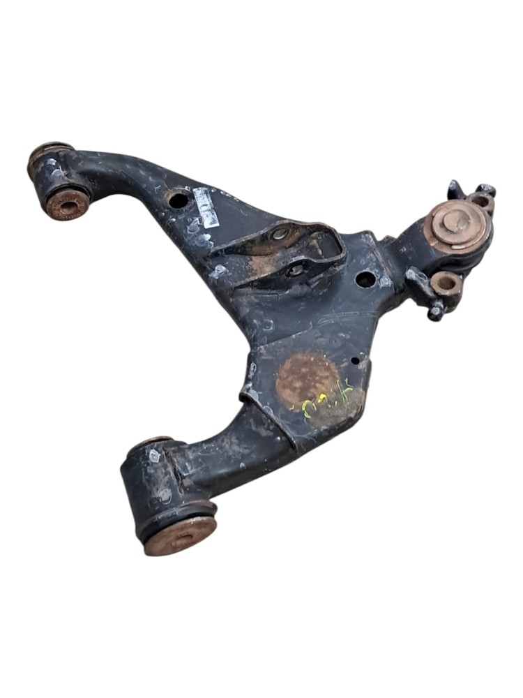 Bandeja Dianteira Inferior Direita Toyota Hilux Sw4 2016 a 2020