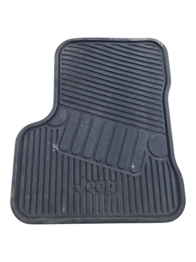 Tapete Jeep Renegade 2018